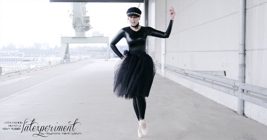 Sophia Levine - LateXperiment